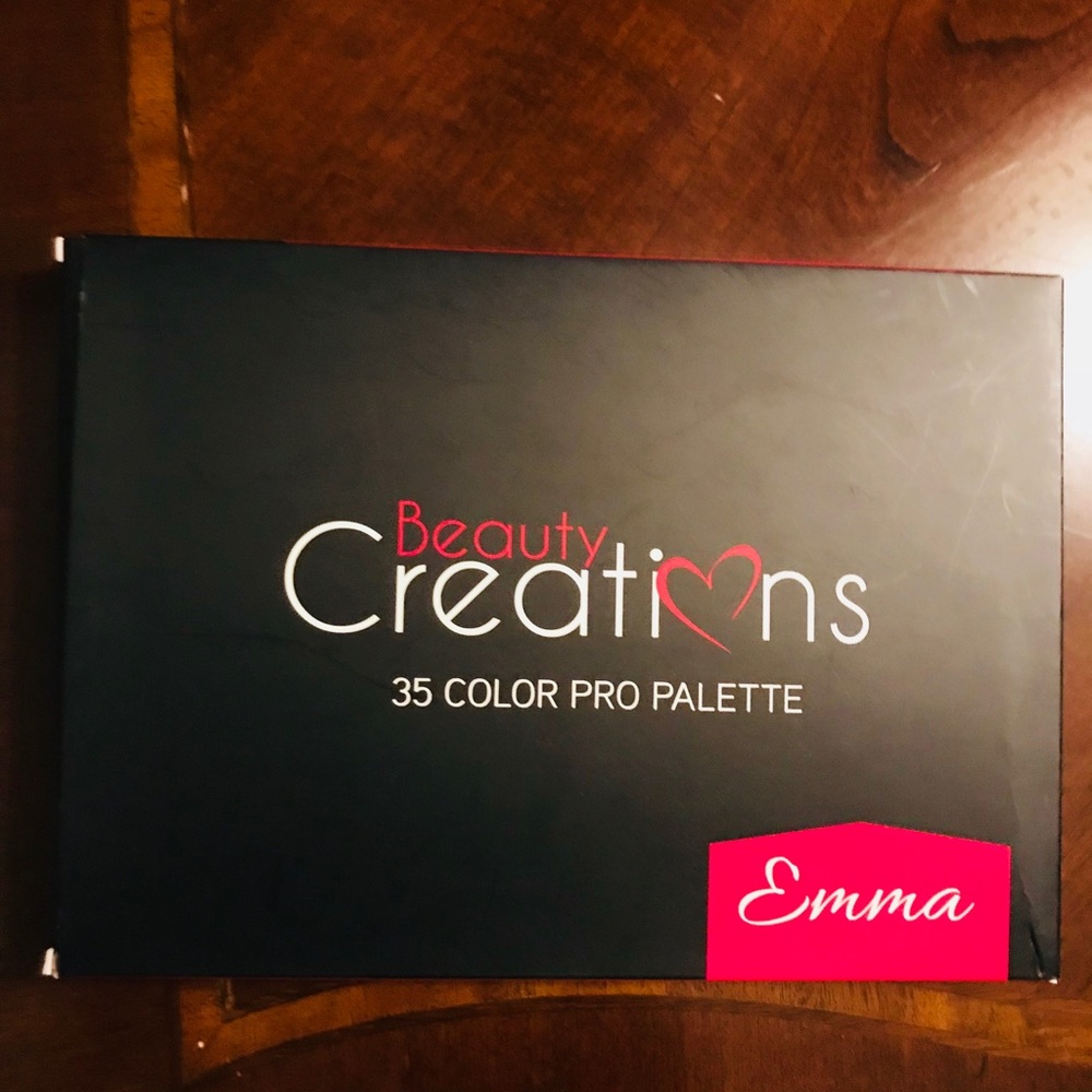 Beauty Creations Emma Palette
